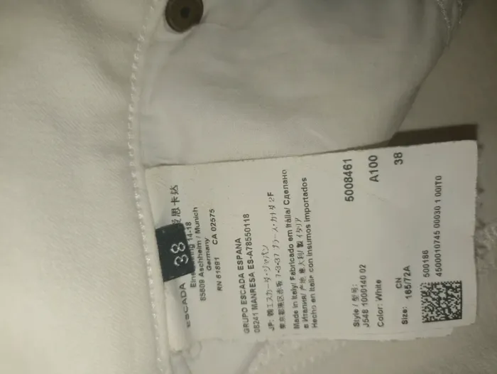 Jean slim Escada taille 38 - photo numéro 4