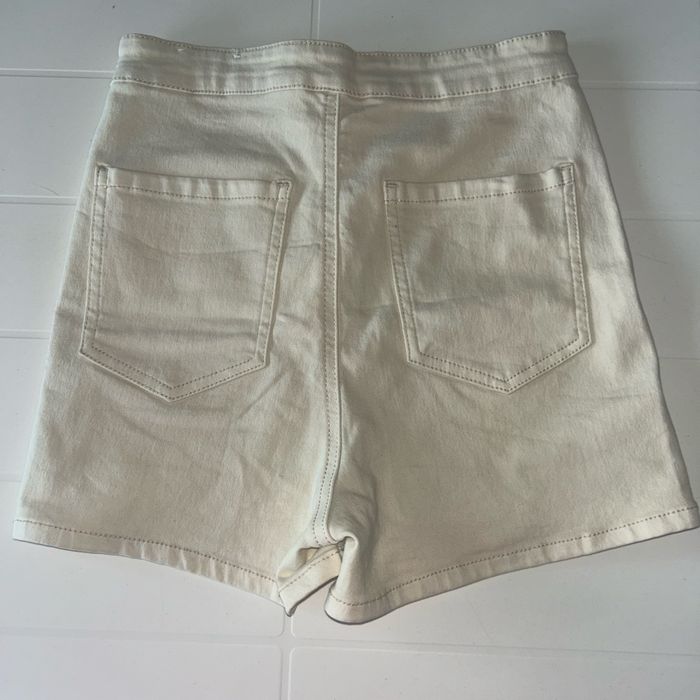 Short taille haute - photo numéro 2