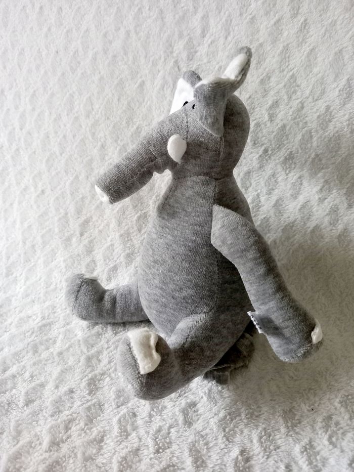 Peluche doudou éléphant Oscar - photo numéro 2