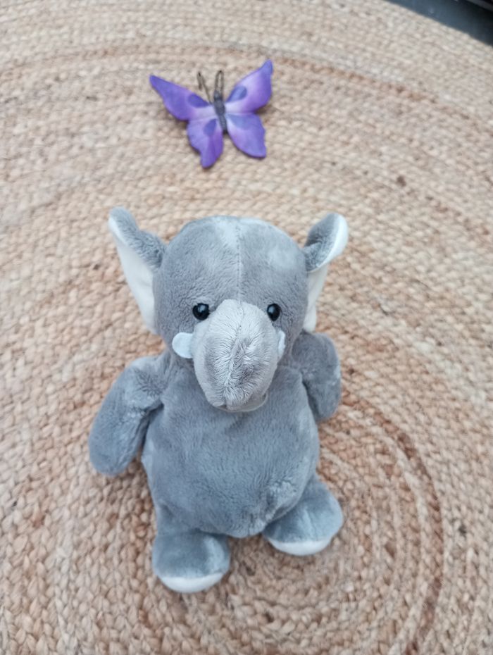 Peluche éléphant