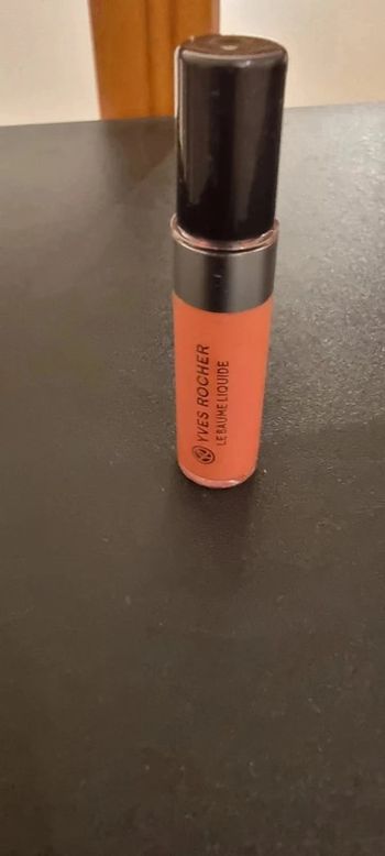 Baume liquide à lèvre Yves Rocher