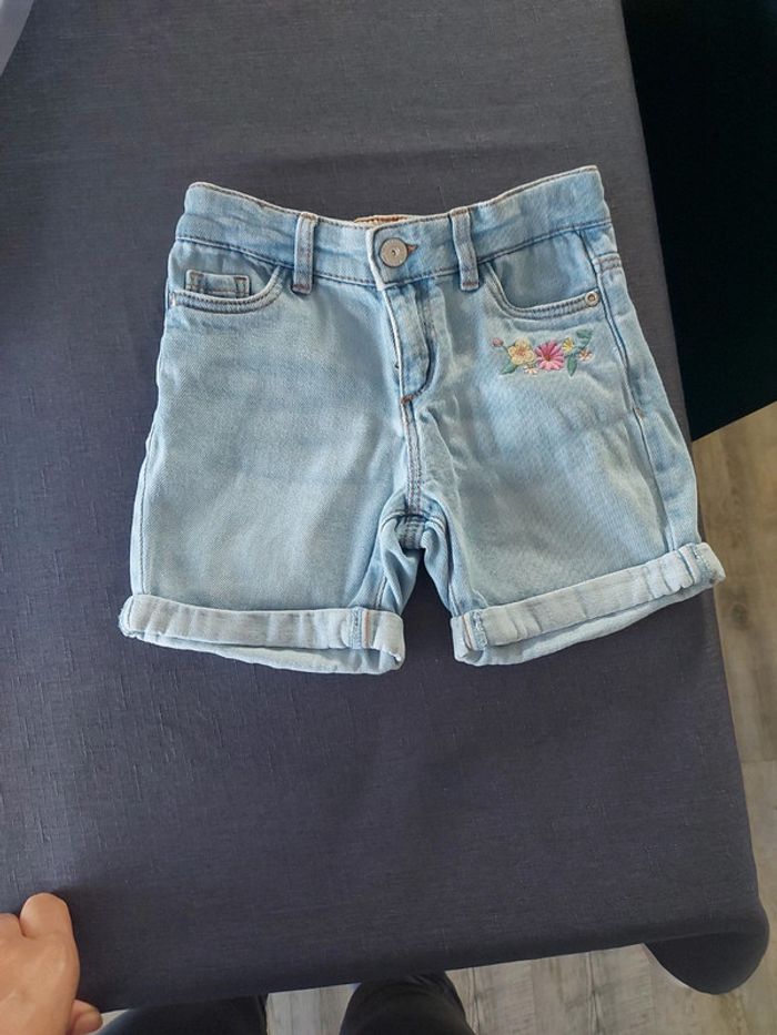 Bermuda Vertbaudet jeans clair 4 ans - photo numéro 2