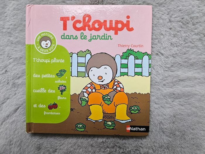 Livre T'choupi dans le jardin