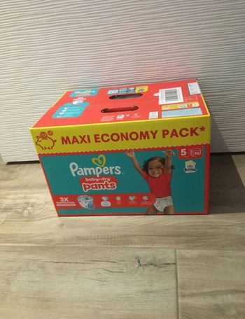 86 couches Pampers baby dry pants taille 5