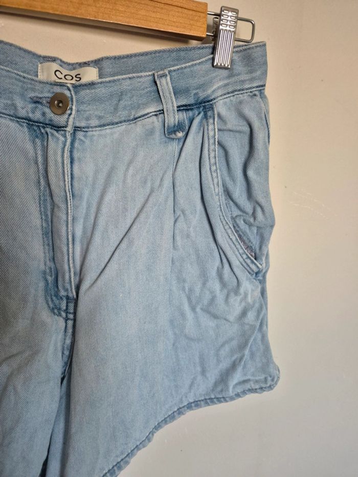 Short Cos taille 26 - photo numéro 7