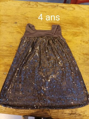 Robe pailettes
