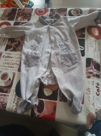Pyjama 1 mois