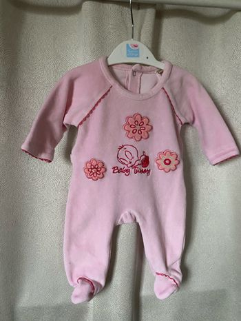 Pyjama velours titi tweety de belle qualité taille naissance
