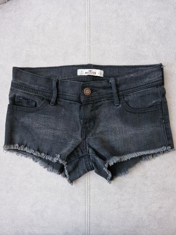 Short en jean noir Hollister femme effiloché court