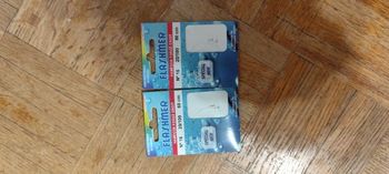 Lot de 2 paquet d'hameçons neuf