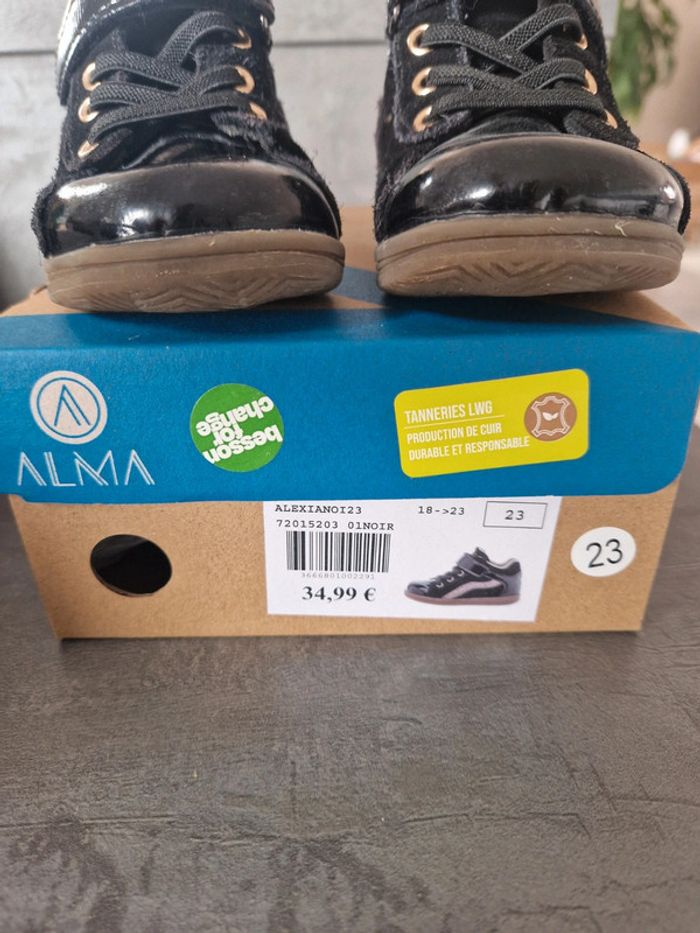 Chaussures noires vernies fille t23 - photo numéro 3