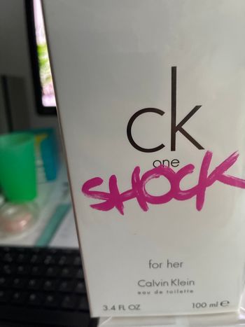Calvin Klein  CK one shock pour elle  100ml