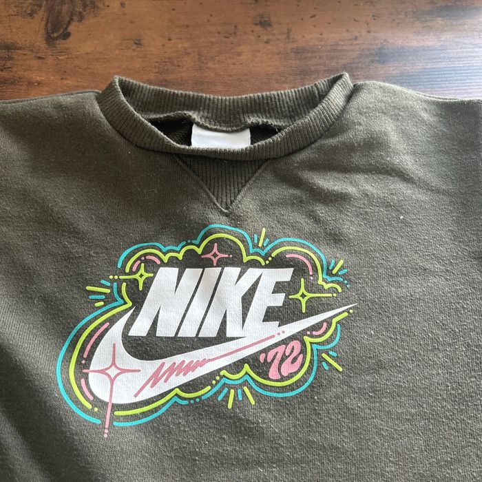🟢 Combinaison Nike bébé – Vert kaki – Taille 1-3mois - photo numéro 2