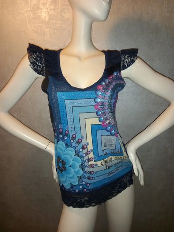 débardeur avec dentelle desigual taille 36/38