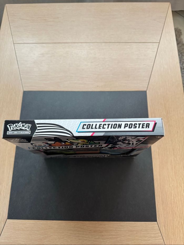 Pokémon Coffret Classeur Foudre Noire Écarlate et Violet EV10.5  Neuf Français - photo numéro 2