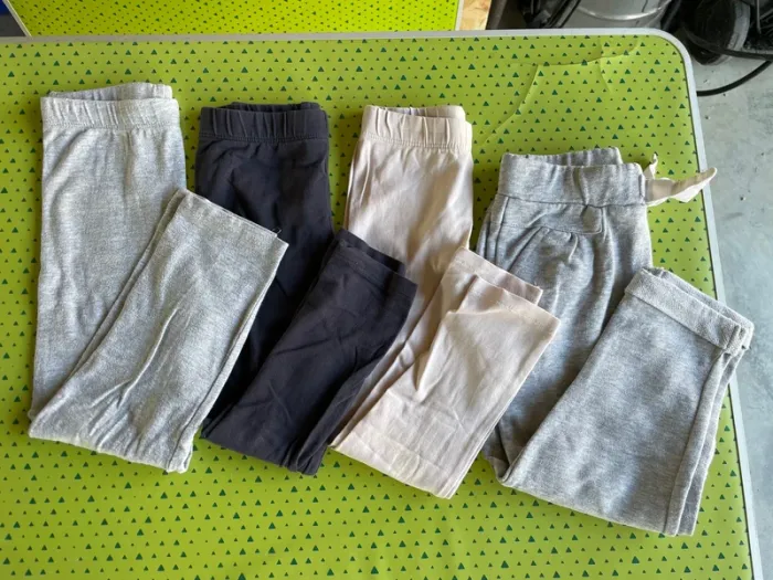 Lot vêtements fille 4A - photo numéro 19