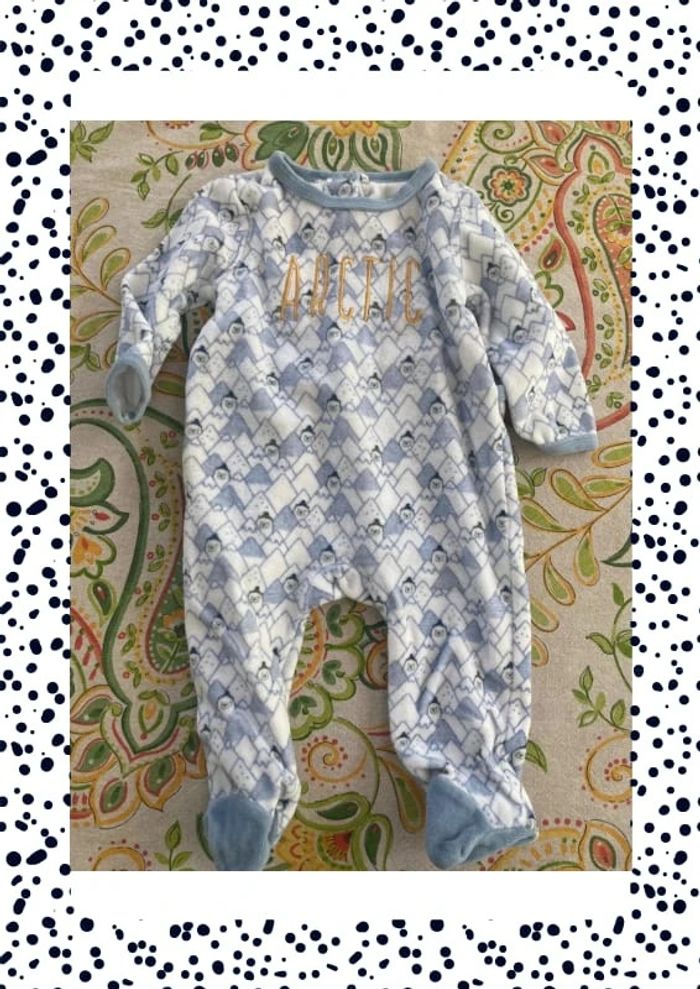 Lot de pyjamas taille 6 mois - photo numéro 8
