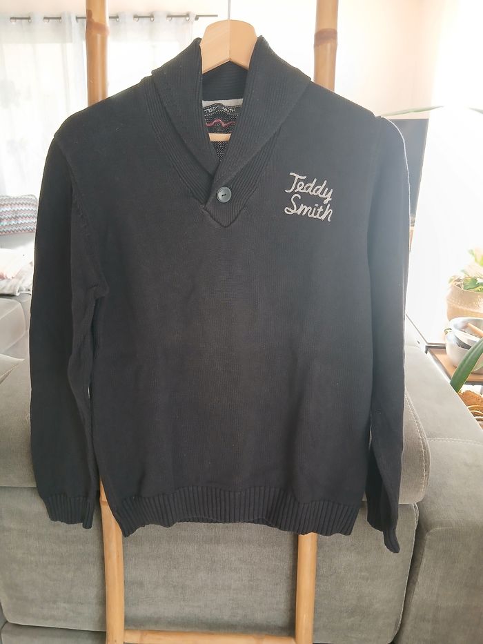 Pull coton. Maille. 16 ans