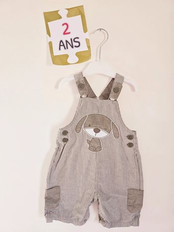 Salopette taille 23 mois