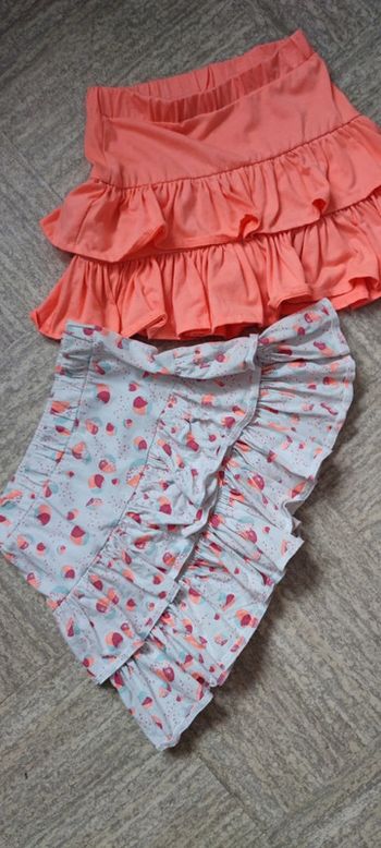 Lot de 2 jupes fille 8 ans