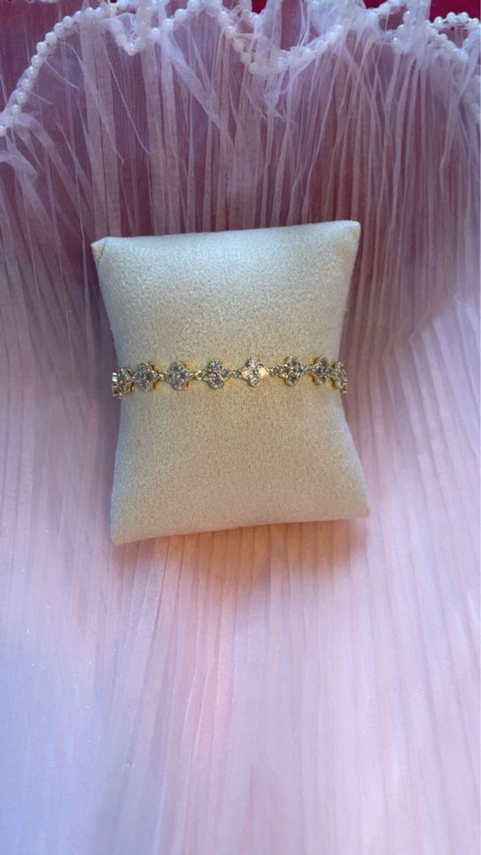 Bracelet trèfle doré