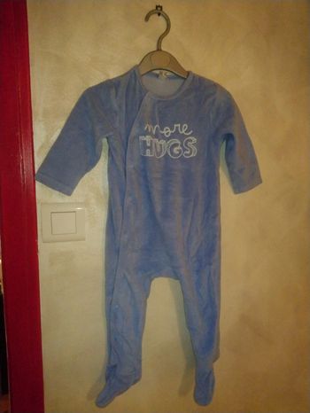 Joli pyjama grenouillère taille 18 mois Tex en très bon état