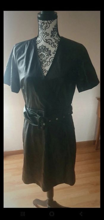 Robe aspect simili cuir