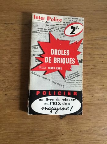 Livre « drôles de briques »