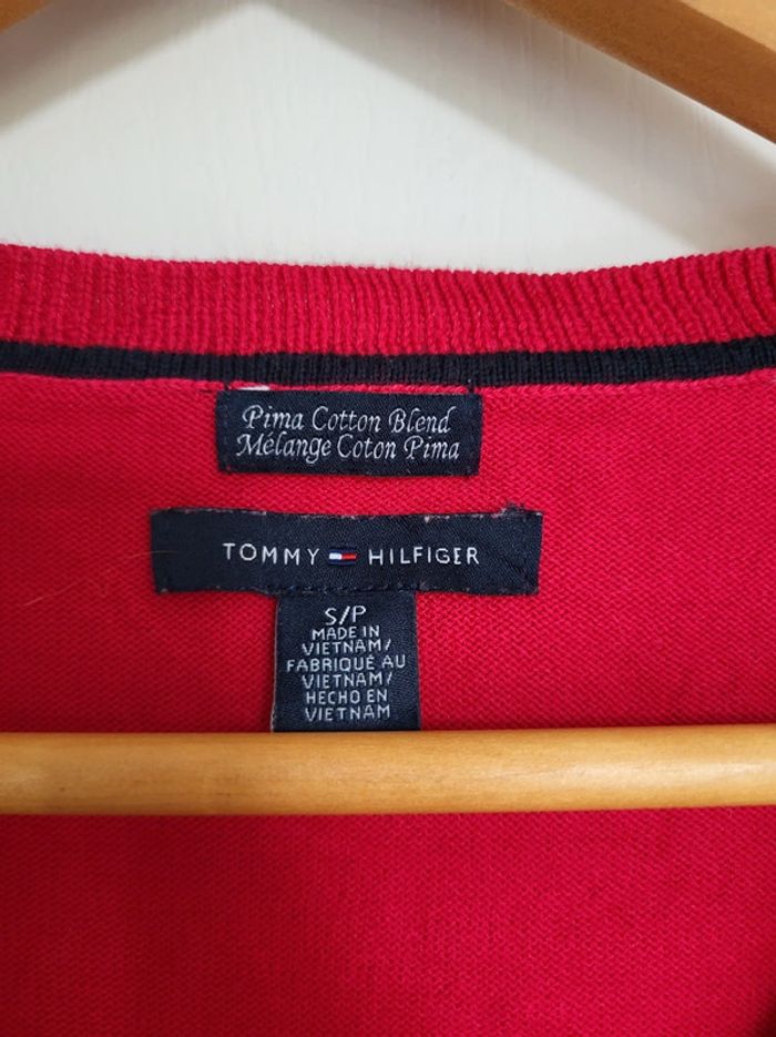 Pull Tommy Hilfiger col V taille S 36 couleur framboise - photo numéro 2