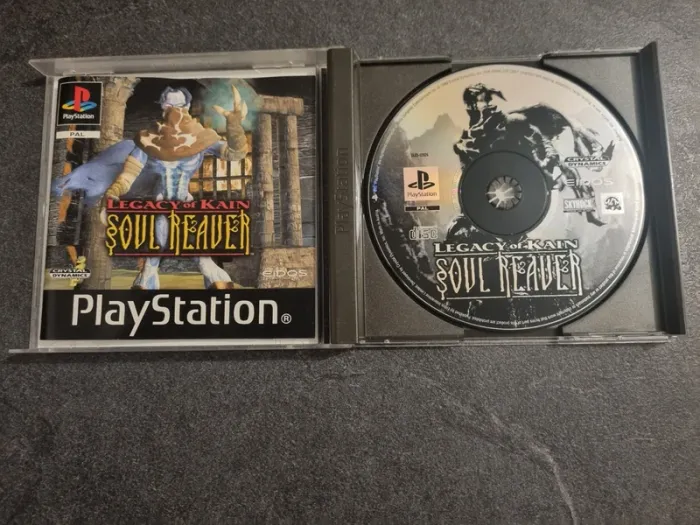 Legacy of Kain Ps1 - photo numéro 2