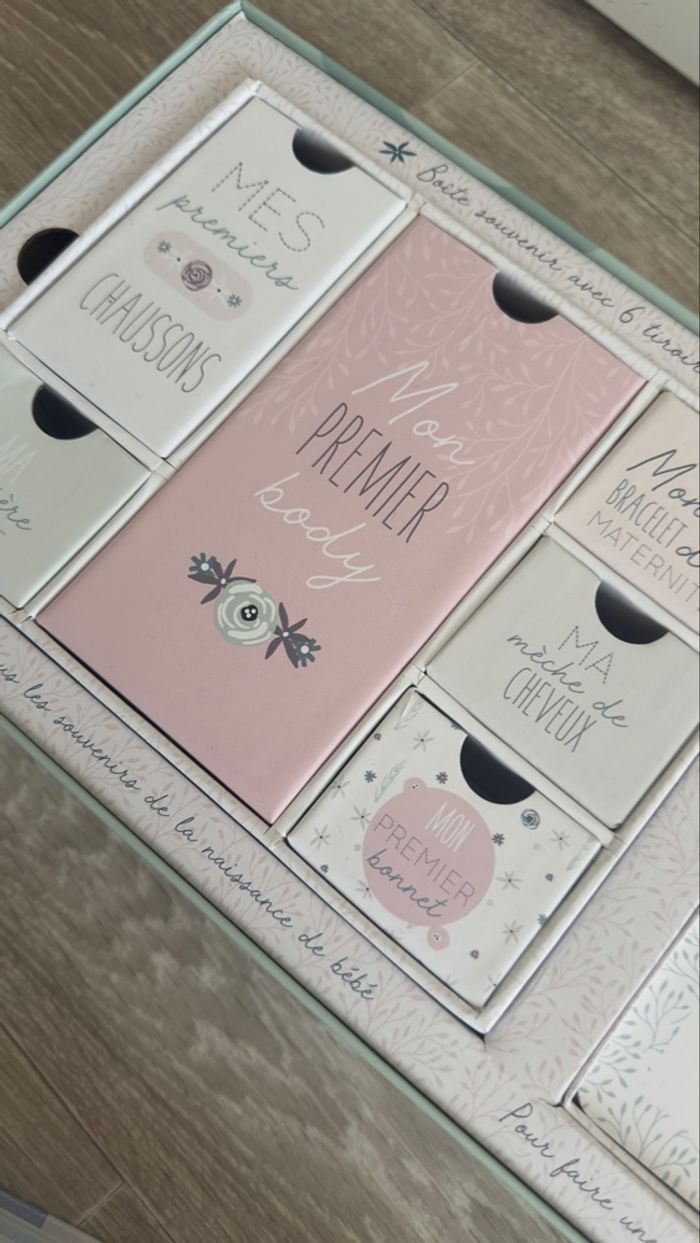 Lot souvenirs naissance - photo numéro 2