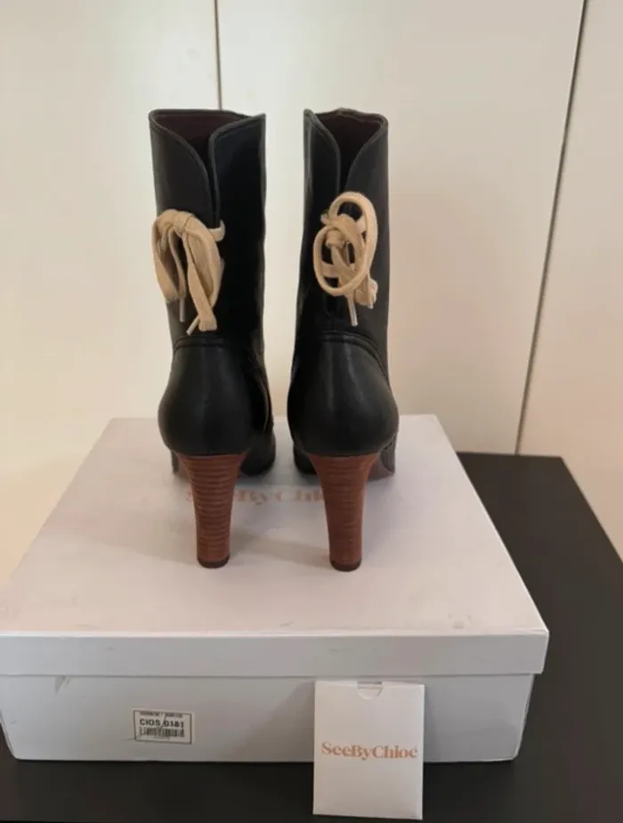 Superbes bottines See by Chloé taille 42 - photo numéro 3