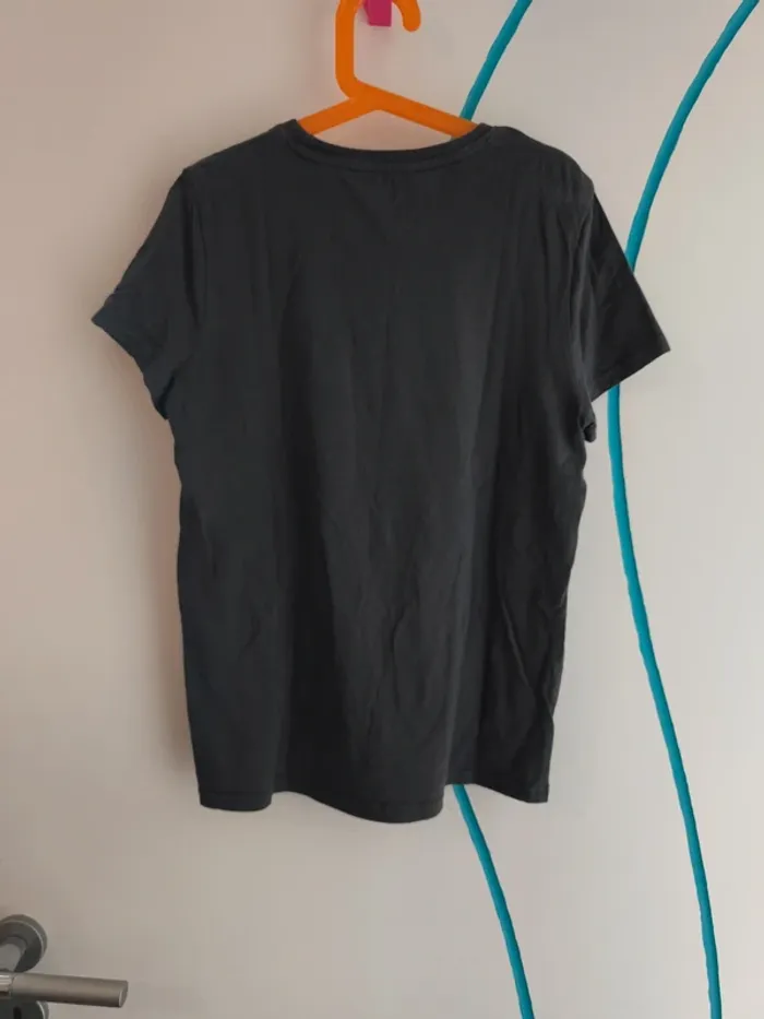 T shirt - photo numéro 3
