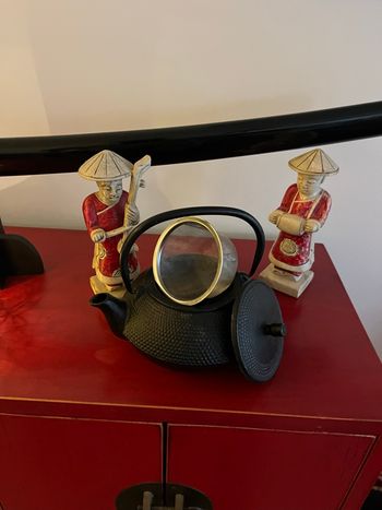 Théière japonaise en fonte 