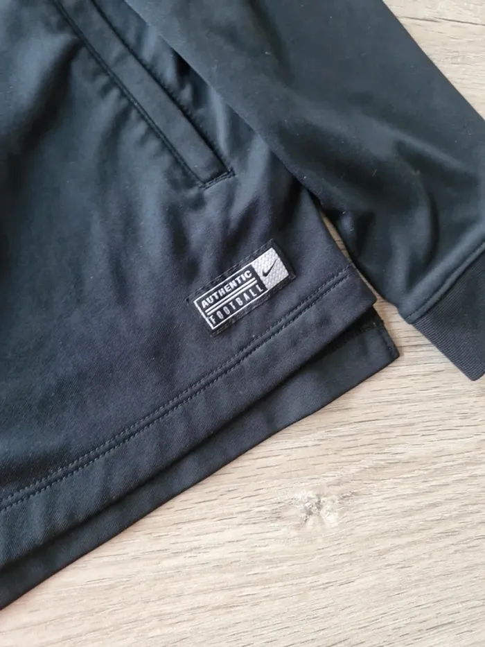 Veste FC Barcelone - photo numéro 2