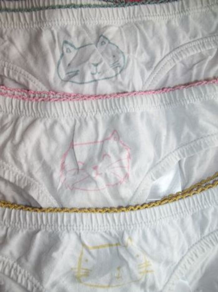 Lot 6 culottes blanches à têtes d'animaux La Redoute 114/126 - photo numéro 3