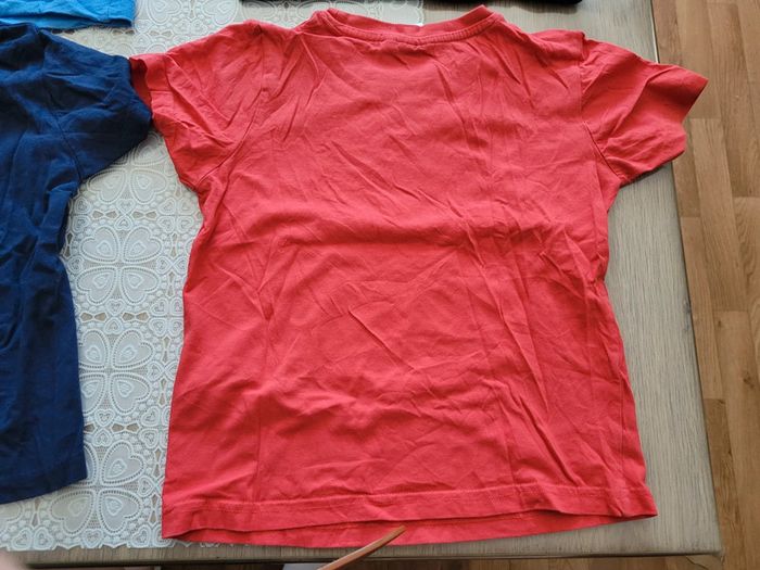 Lot T-shirt licence - photo numéro 3