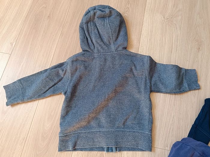 Lot vêtements 2 ans garçon - photo numéro 8