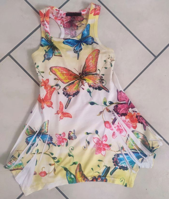 Jolie robe papillon