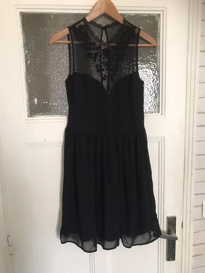 Robe noir Zara Trafaluc taille S - photo numéro 17