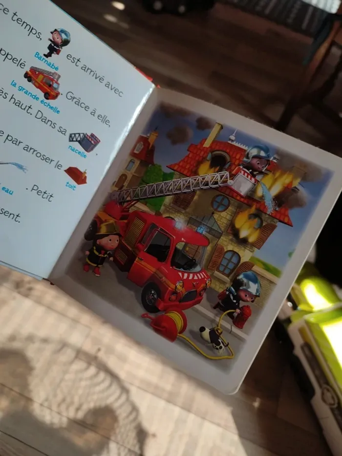 Livre au feu avec Léon - photo numéro 4