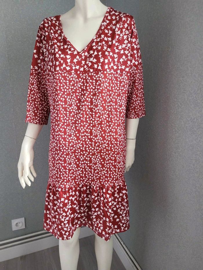 Robe été neuve 1XL.