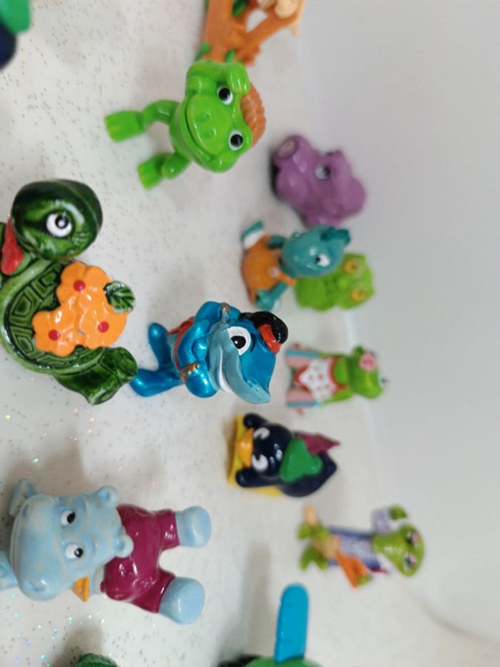 Kinder Ferrero figurine Figure dino lion grenouille requin pingouin tortue hippopotame crocos - photo numéro 8
