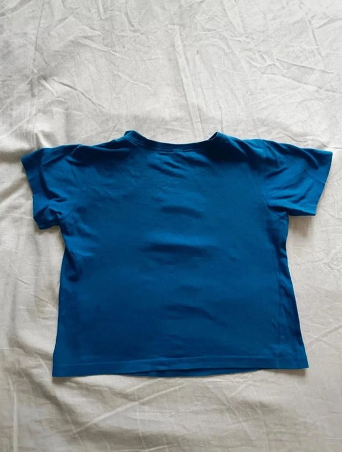 T-shirt (taille 5/6 ans) - photo numéro 2
