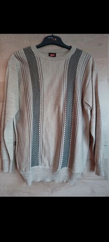 Pull homme Taille M Marque gler