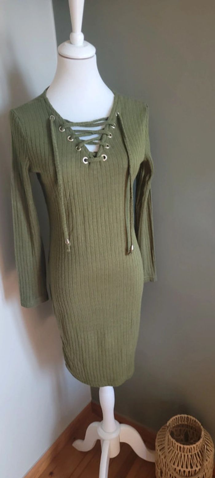 Jolie robe pull Camaïeu Taille M Parfait état - photo numéro 2