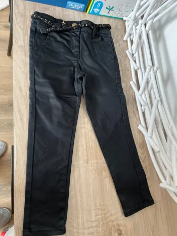 Pantalon noir 4 ans