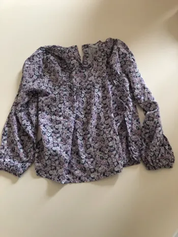 Jolie blouse fleurie