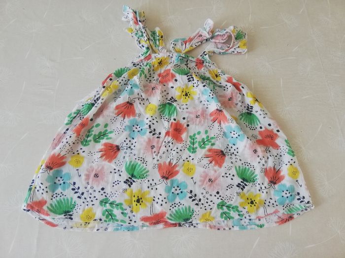 Débardeur à bretelles 10 ans Kiabi neuf 3€