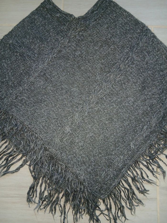 Poncho - photo numéro 4